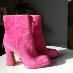 Sam Edelman Jaye Pink Suede Block Heel Ankle Boots – Size 9M